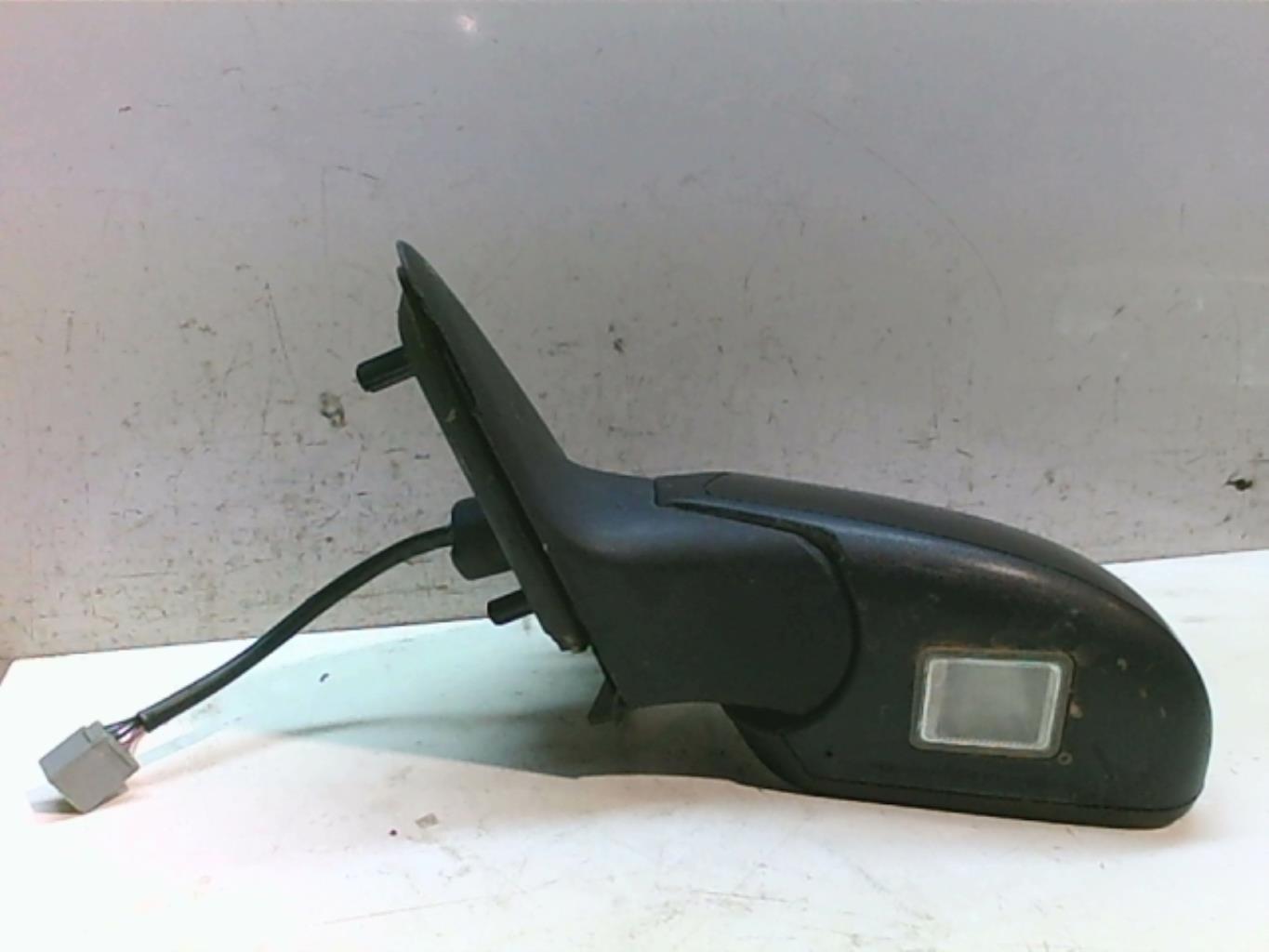Retroviseur gauche FORD MONDEO 2 Diesel - 1