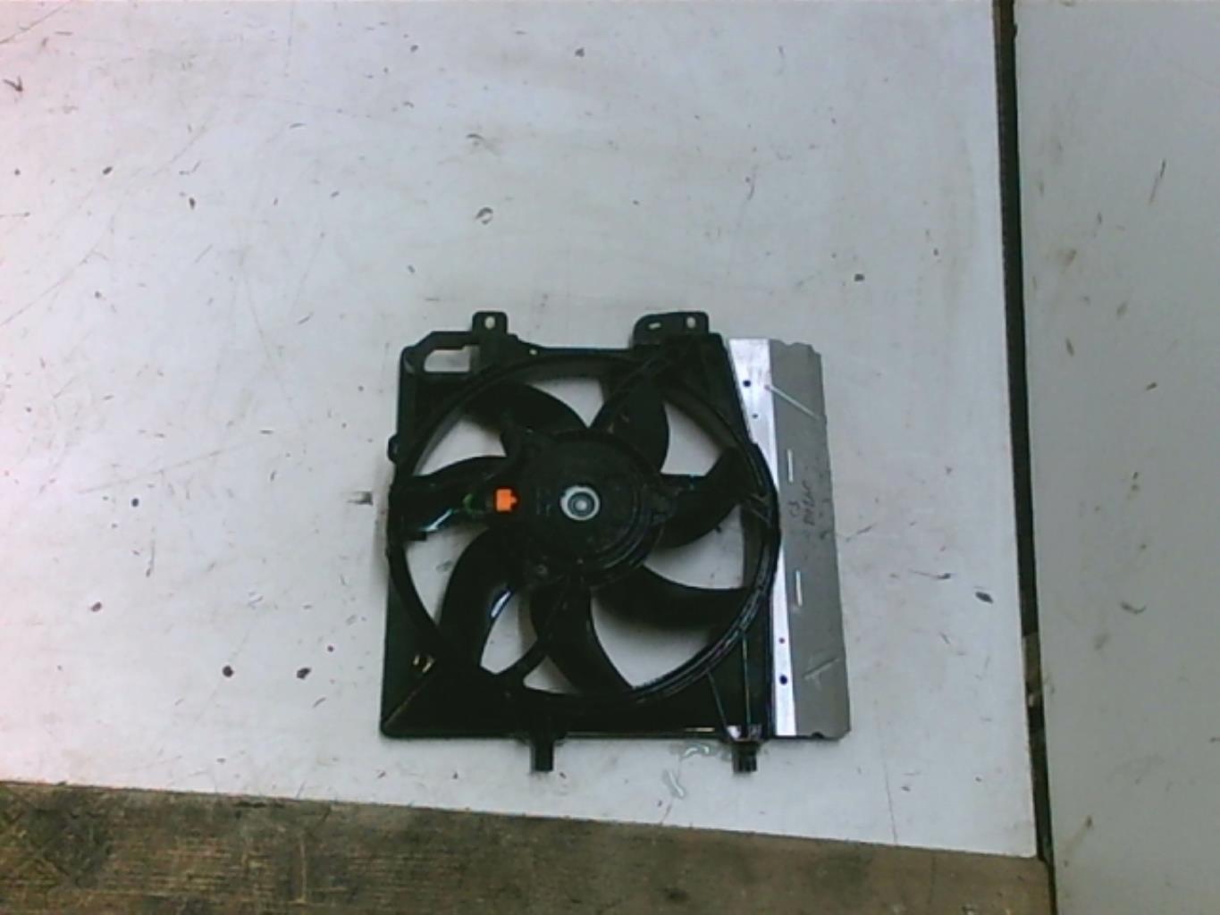 Ventilateur eau CITROEN C3 2 PHASE 2 Essence - 1