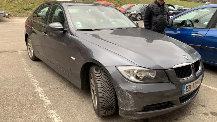 Image Lecteur de carte (neiman) - BMW SERIE 3 E90