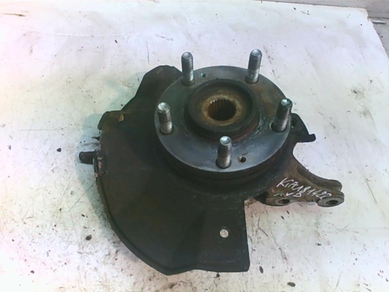 Fusee avant droit KIA CARENS 3 Diesel - 1