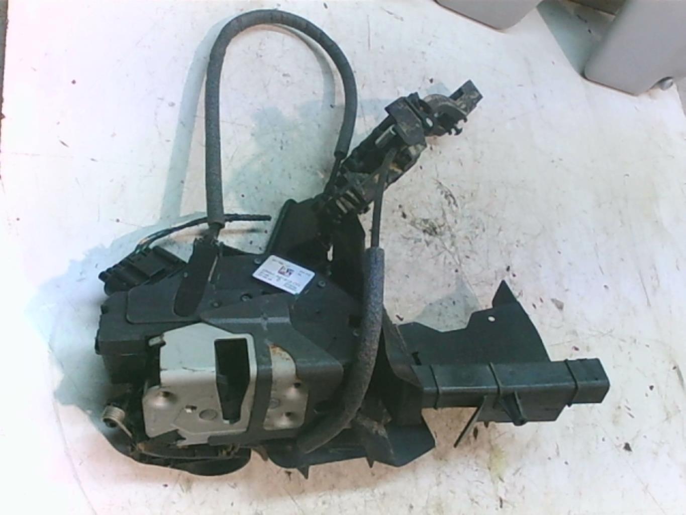 Serrure avant droit FORD FOCUS 3 PHASE 2  - 1