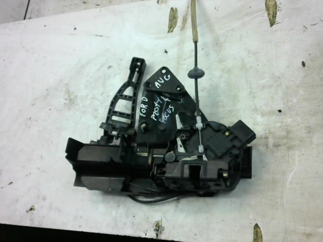 Serrure avant gauche FORD FOCUS 2 PHASE 1 Diesel - 1