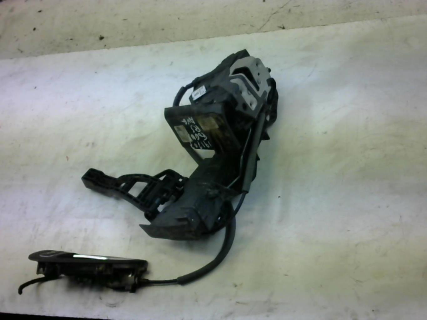 Serrure avant gauche FORD FOCUS 3 PHASE 2  - 1