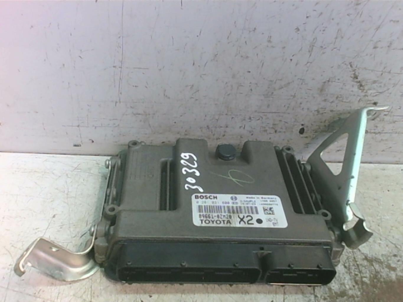 Calculateur TOYOTA AURIS 2 PHASE 2 Diesel - 1