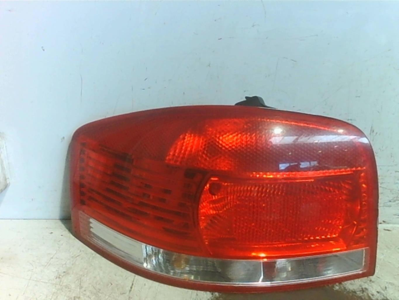 Feu arriere principal gauche (feux) AUDI A3 2 PHASE 1 Diesel - 1