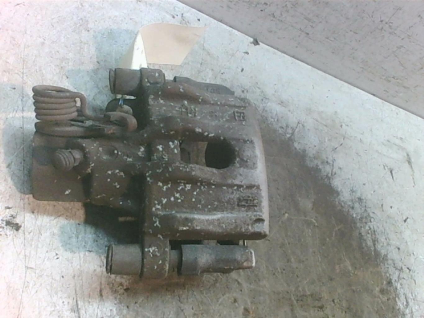 Etrier arriere droit (freinage) MAZDA 3 1 PHASE 1 Diesel - 1
