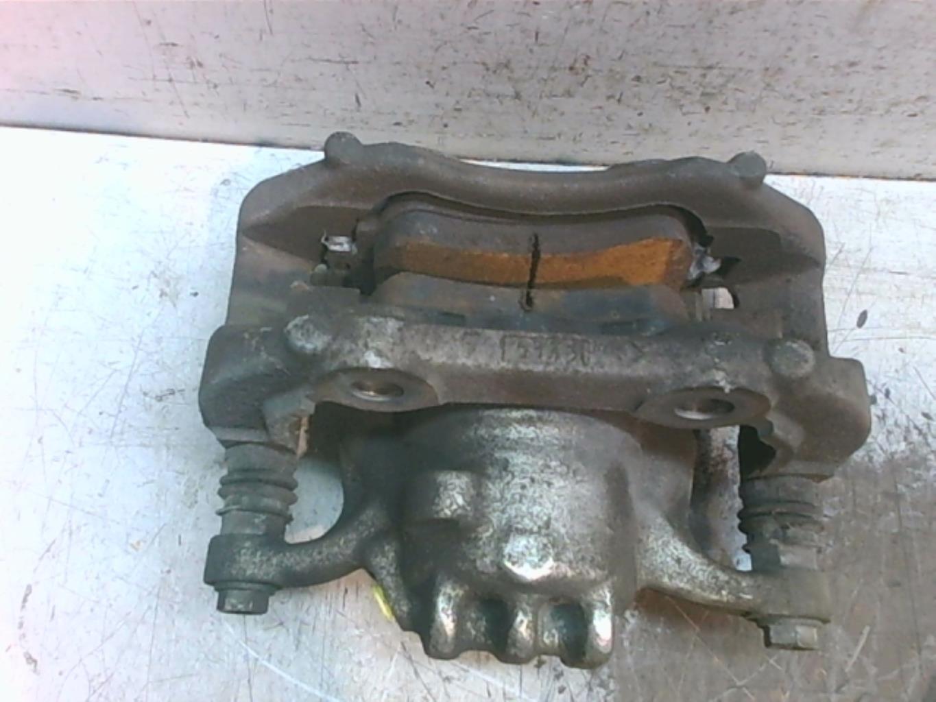 Etrier avant droit (freinage) CITROEN C4 2 PHASE 2 Essence - 1