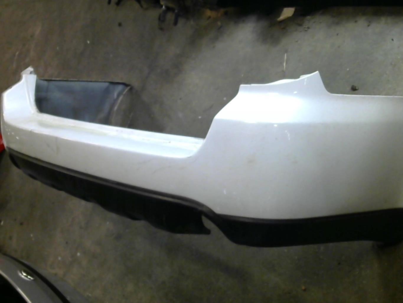 Pare choc arriere SUBARU LEGACY 4 PHASE 1 BREAK Essence - 1
