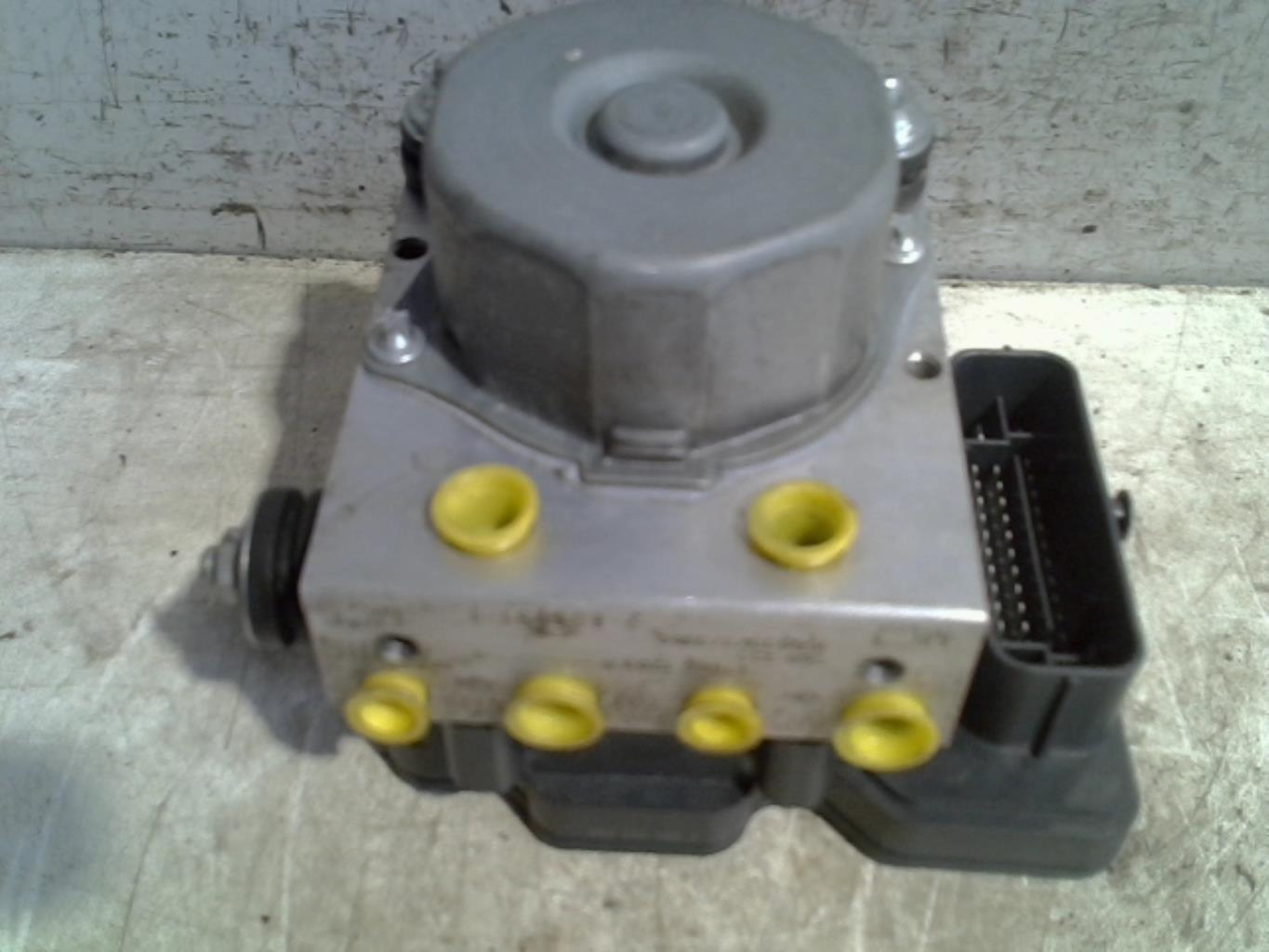 Bloc ABS (freins anti-blocage) RENAULT CLIO 4 PHASE 1 Diesel - 1