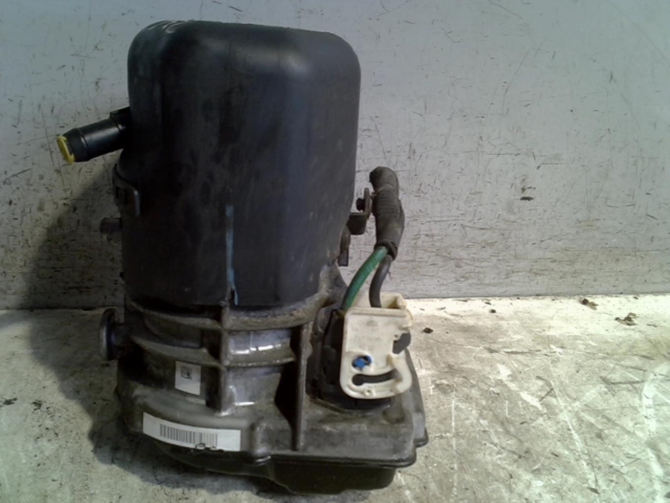 Pompe de direction CITROEN C5 2 Diesel - 1