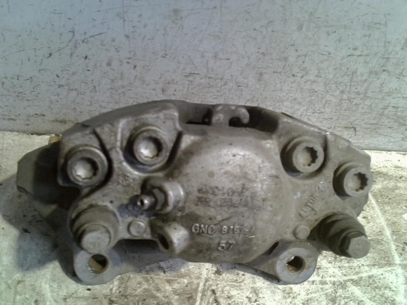Etrier avant droit (freinage) AUDI A5 1 COUPE PHASE 1 Diesel - 1