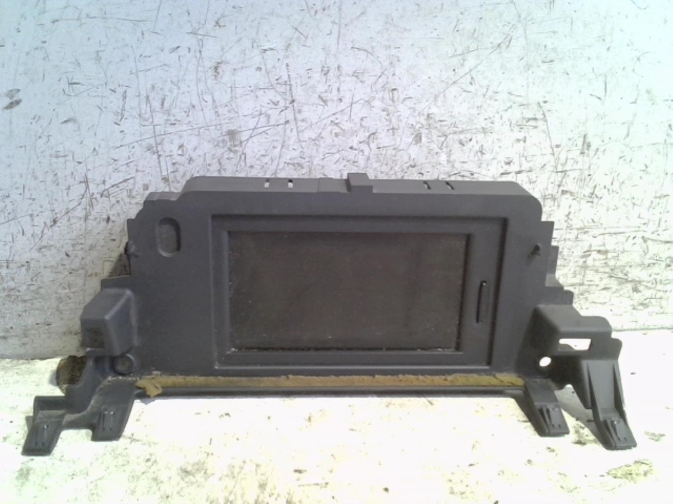 Ecran GPS RENAULT LAGUNA 3 PHASE 2 BREAK Diesel - 1