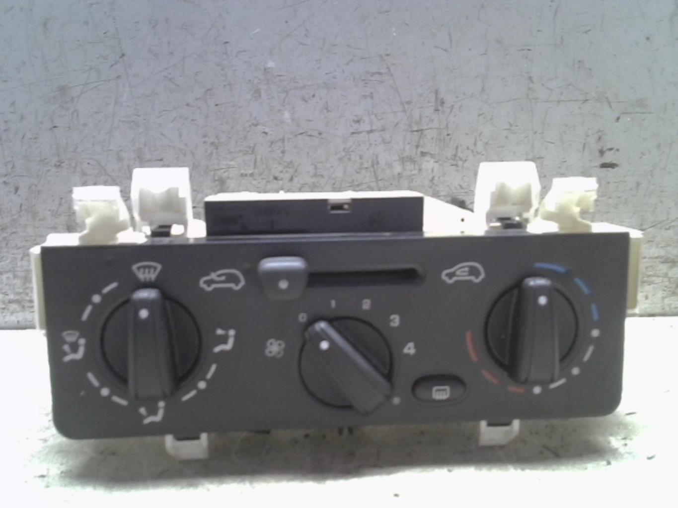 Commande chauffage CITROEN C3 1 PHASE 1 Essence - 1