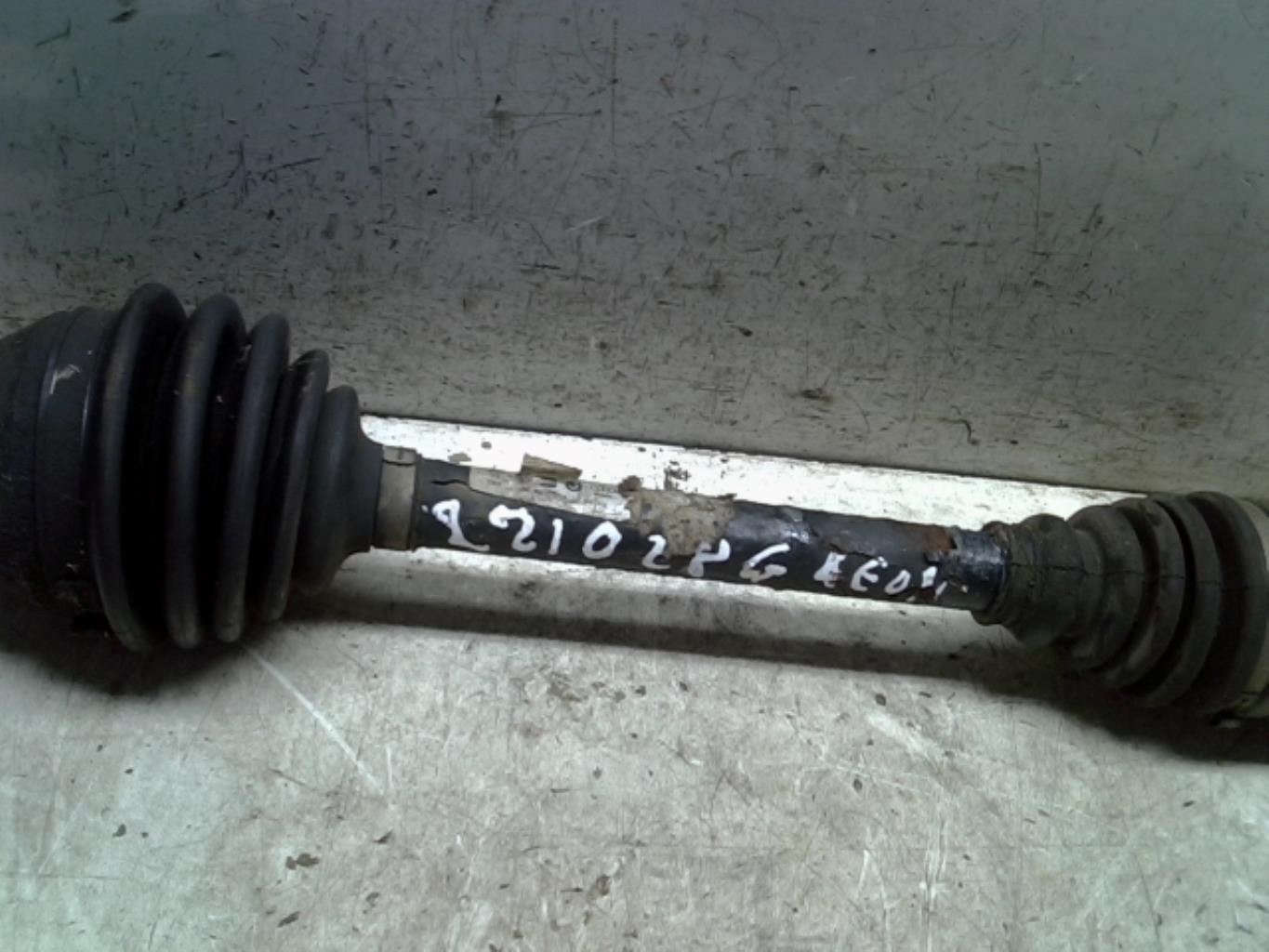 Cardan gauche (transmission) SEAT LEON 1 Essence - 1