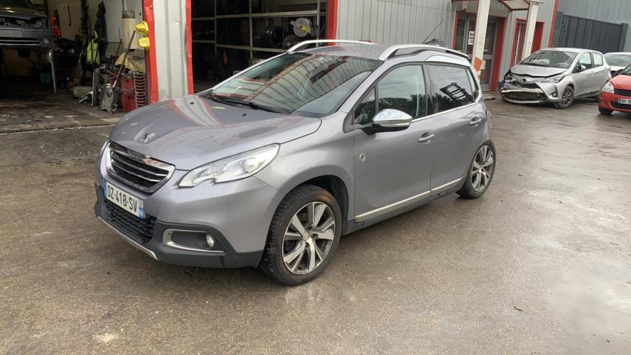 Image Eclairage de plafonnier - PEUGEOT 2008 1