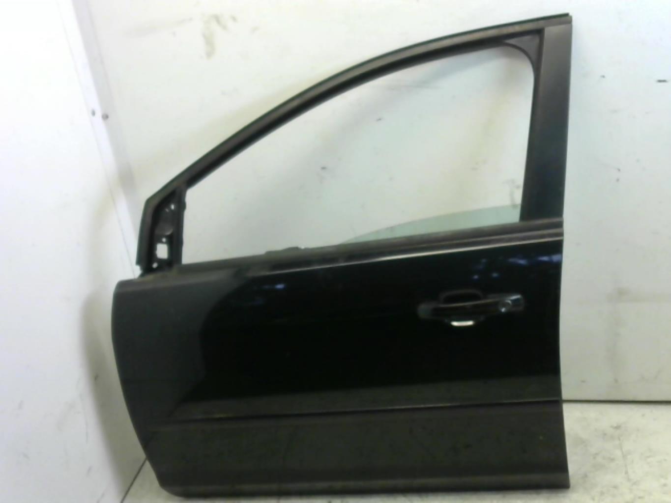 Porte avant gauche FORD FOCUS 2 PHASE 1 Diesel - 1