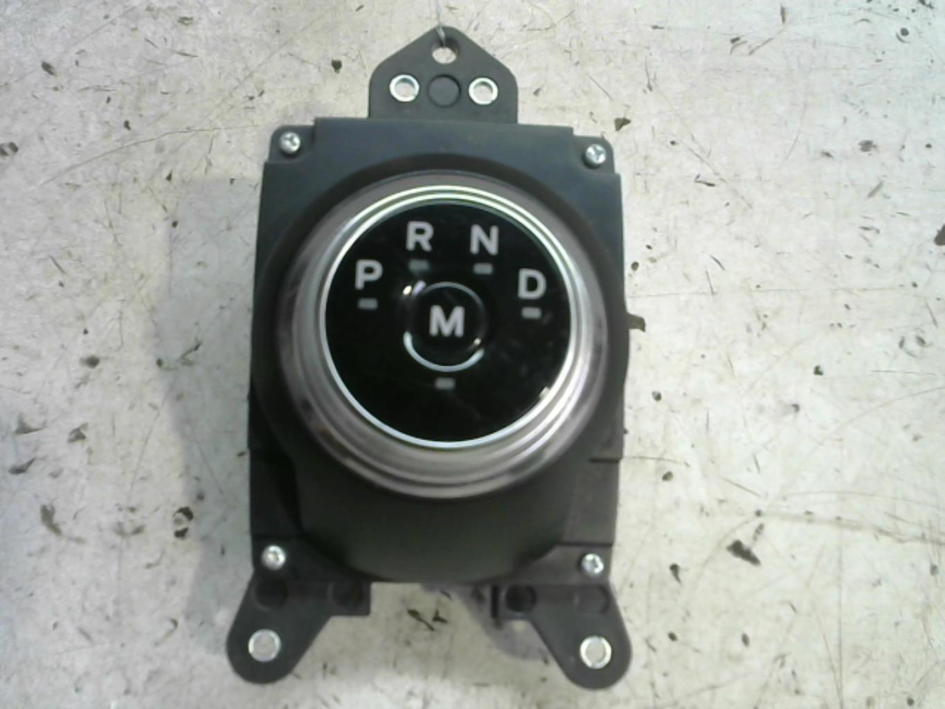 Boitier de commande de boite auto FORD FOCUS 4 PHASE 1 Essence - 1