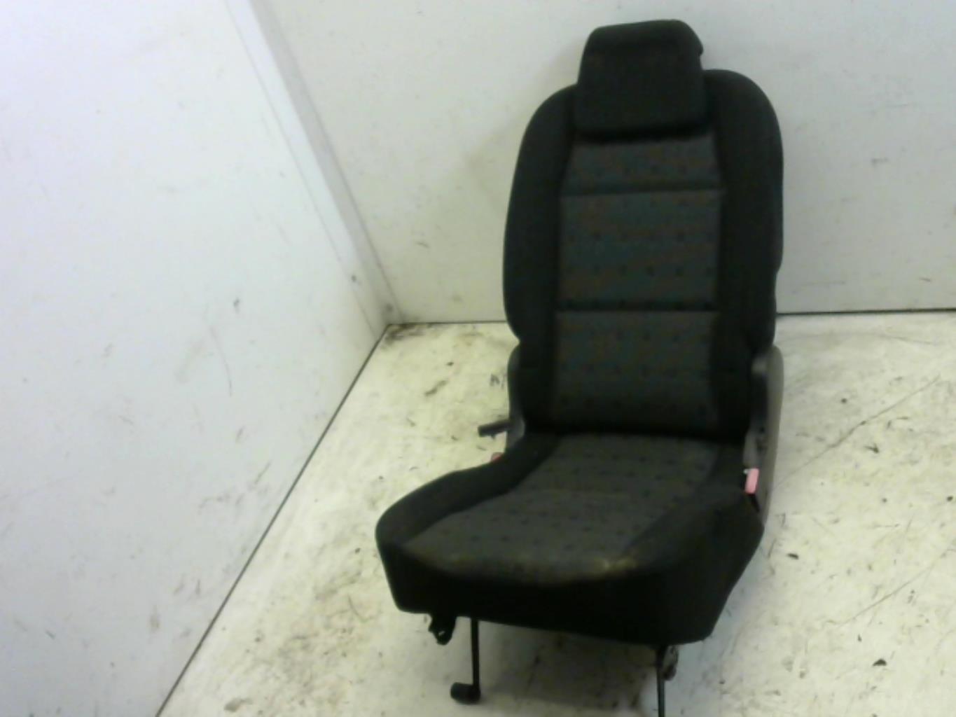 Siege arriere droit PEUGEOT 307 PHASE 1 BREAK Diesel - 1