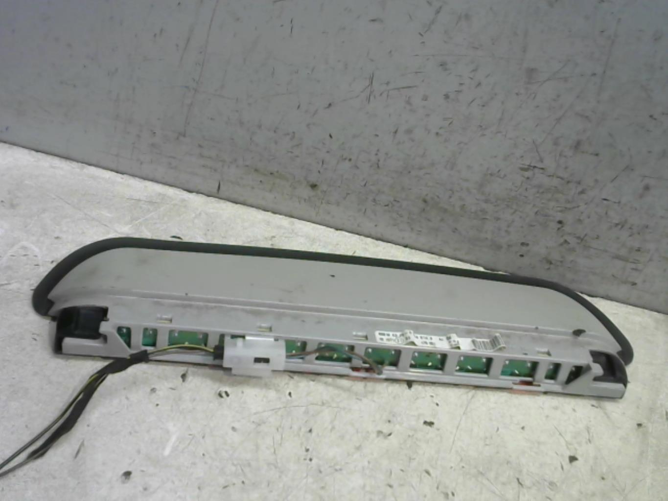 Feu arriere stop central BMW SERIE 3 E90 PHASE 1 Diesel - 1