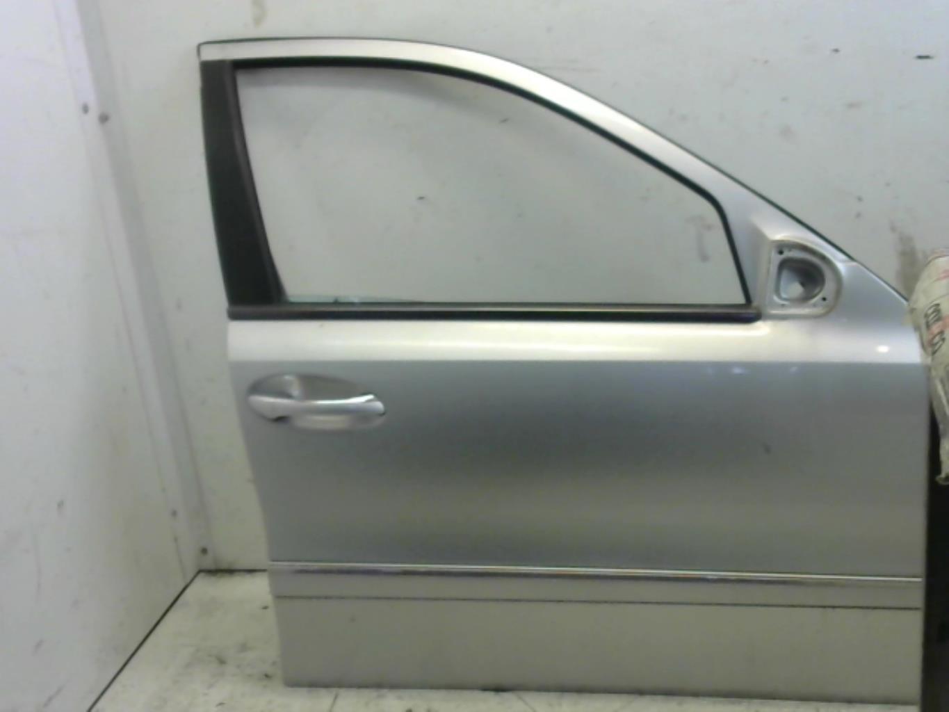 Porte avant droit MERCEDES CLASSE E 211 PHASE 1 Diesel - 1
