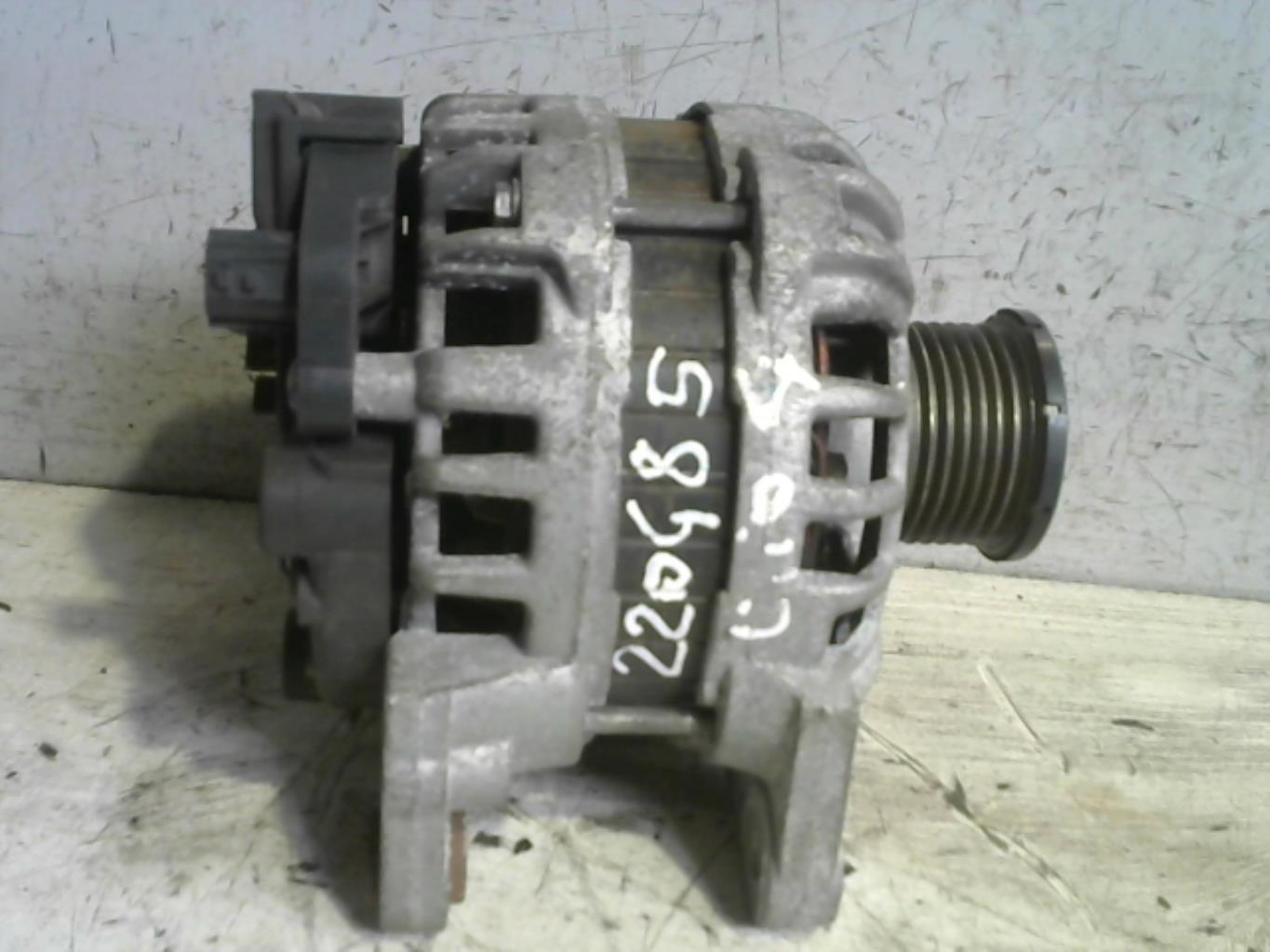 Alternateur RENAULT CLIO 4 PHASE 1 Essence - 1