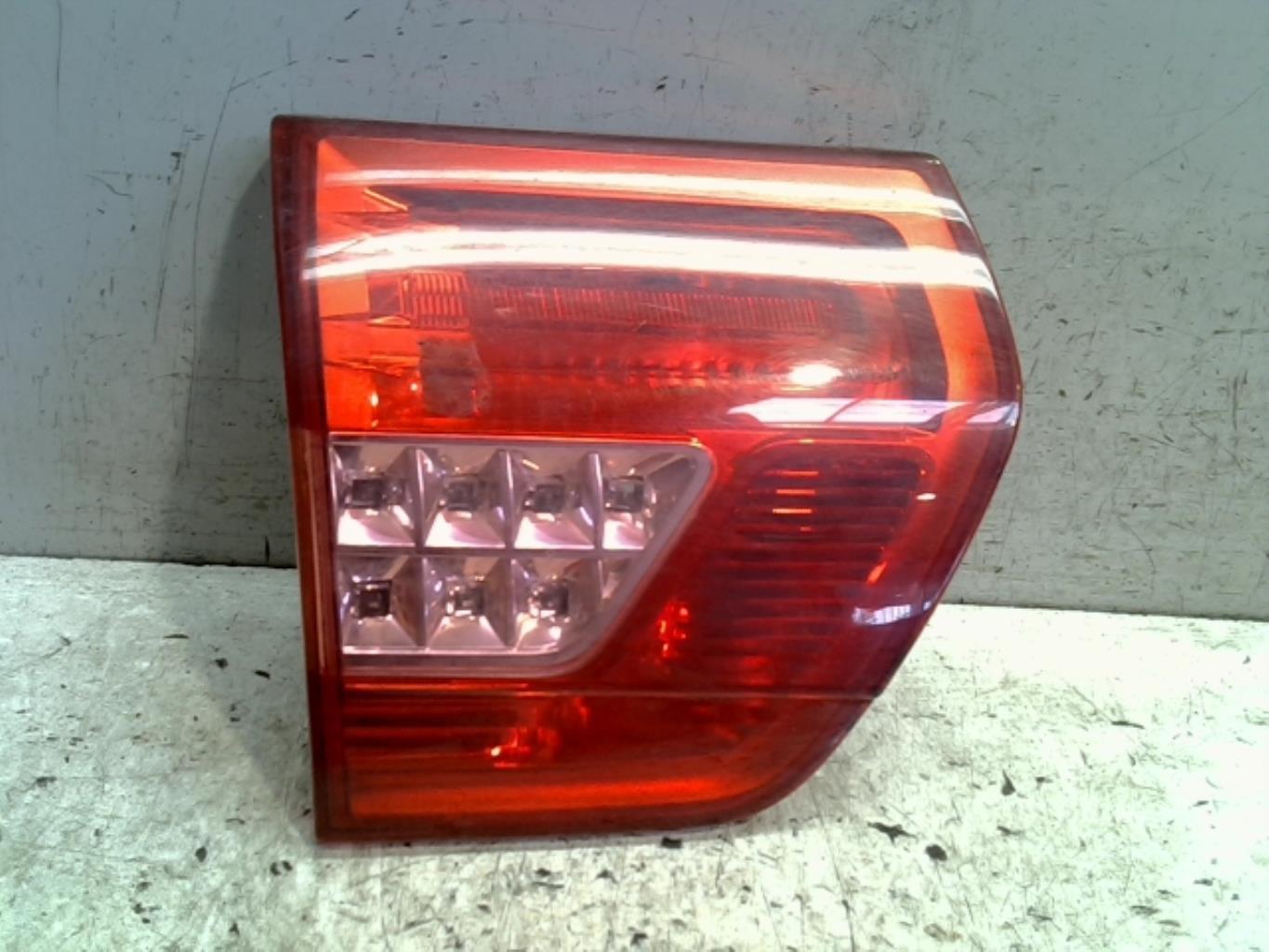 Feu arriere secondaire gauche (feux) CITROEN C5 2 BREAK Diesel - 1