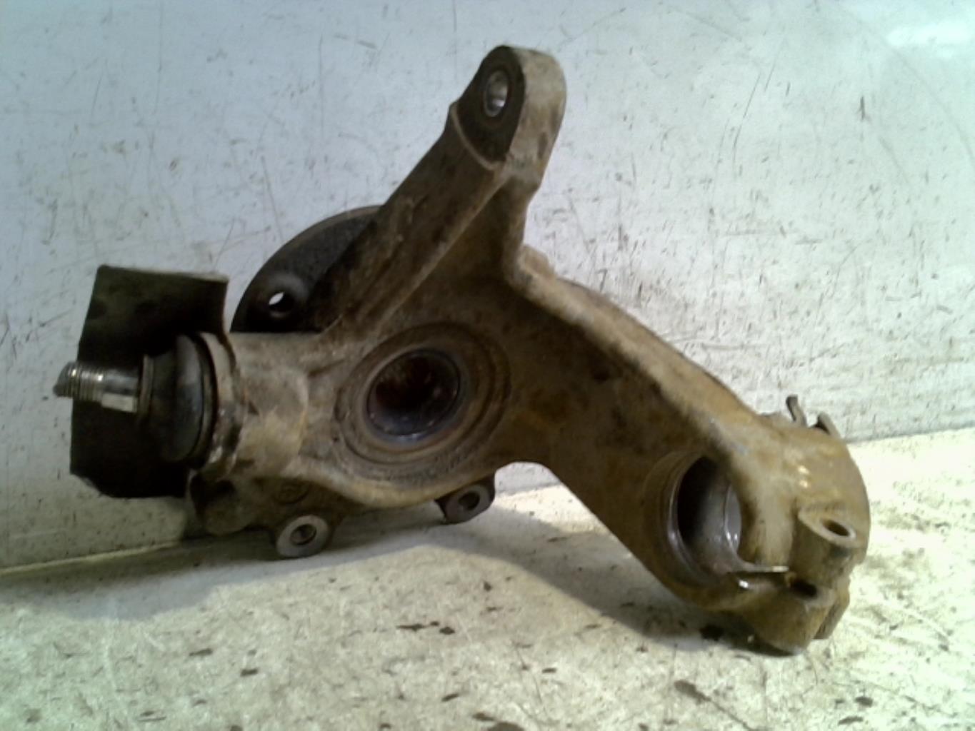 Fusee avant gauche PEUGEOT 405 PHASE 2 Diesel - 1