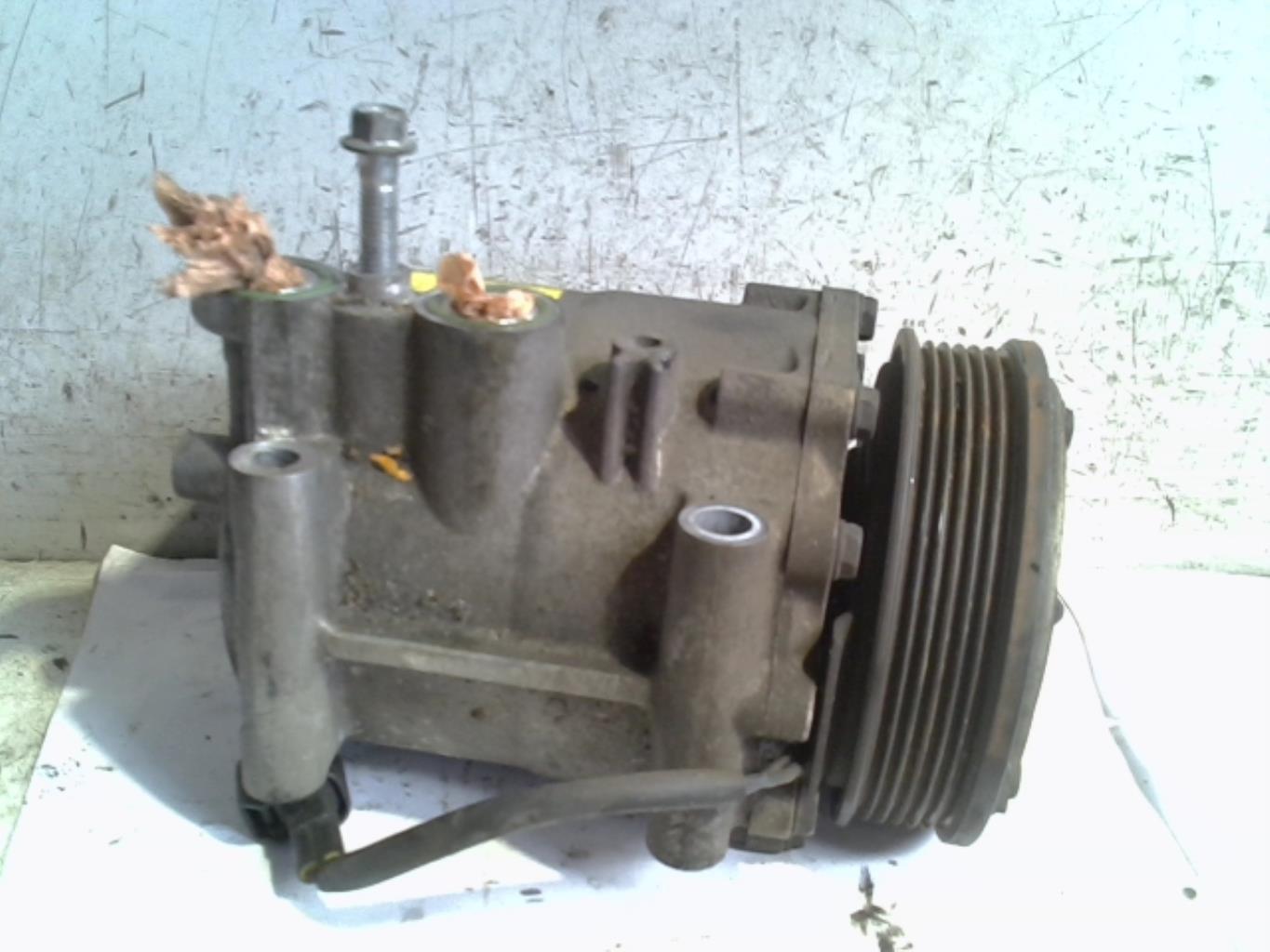 Compresseur clim FORD FIESTA 6 PHASE 1 Diesel - 1