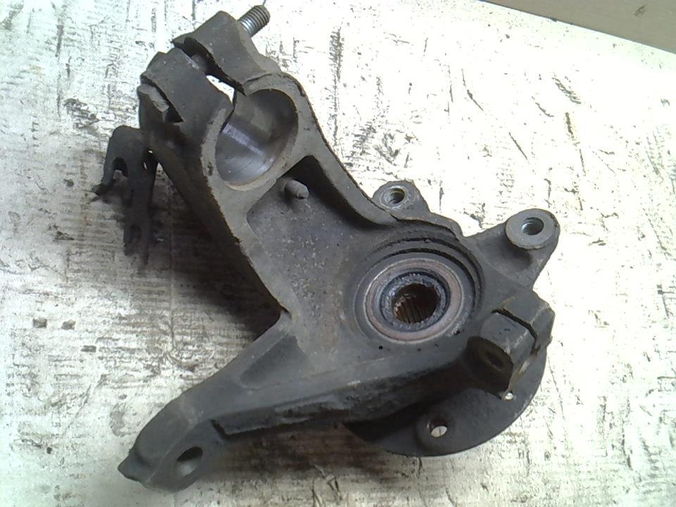 Fusee avant gauche PEUGEOT 306 PHASE 2 Essence - 1