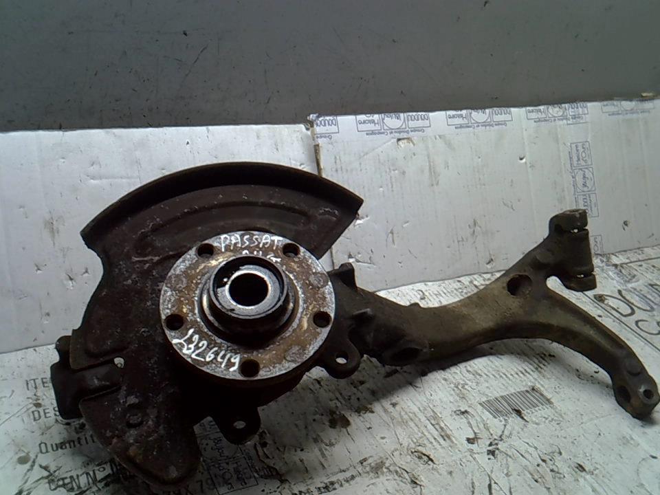 Fusee avant gauche VOLKSWAGEN PASSAT 4 PHASE 2 Diesel - 1
