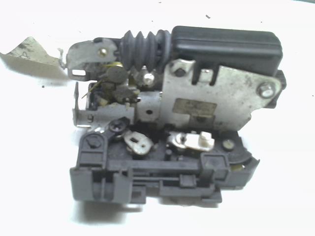 Serrure avant droit DACIA SANDERO 1 Essence/GPL - 1