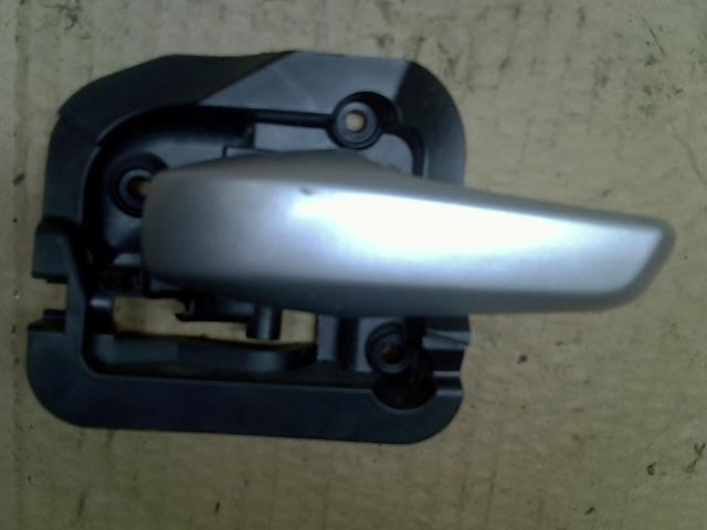Poignee interieur avant gauche SMART FORTWO 2 COUPE Essence - 1