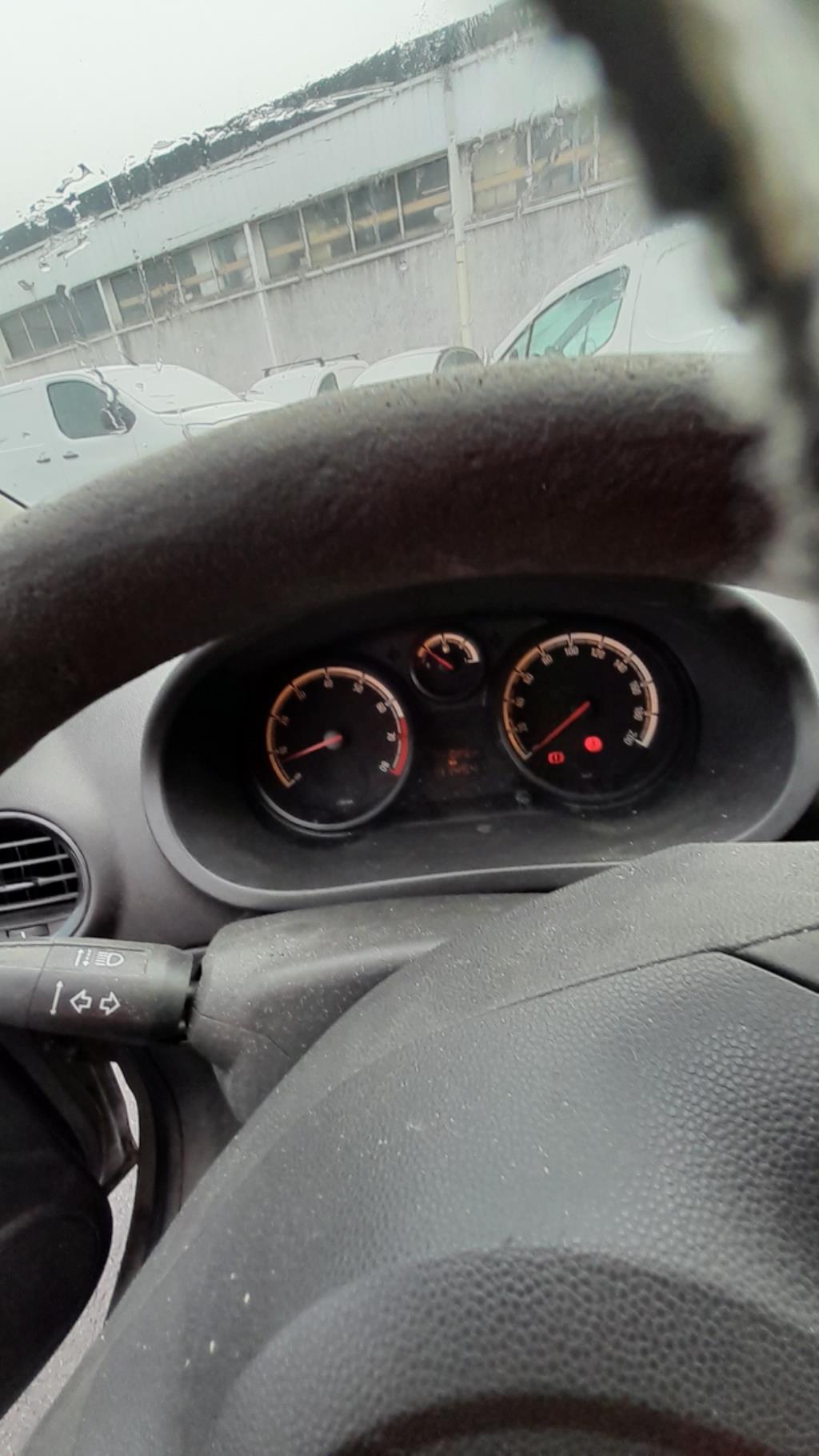 Boite de vitesses OPEL CORSA D PHASE 1 Essence - 1