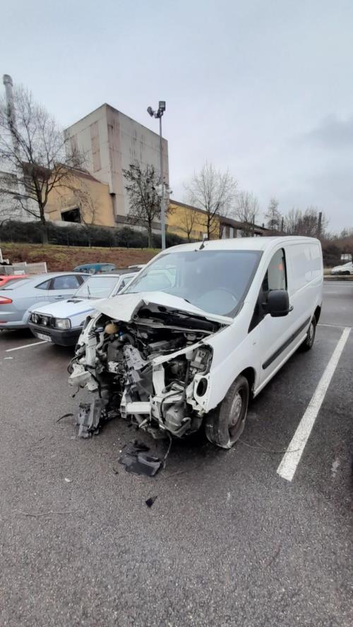 Image Moyeu arriere droit - CITROEN JUMPY 2