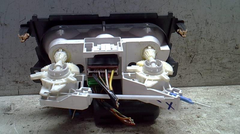 Commande chauffage OPEL AGILA B Essence - 1