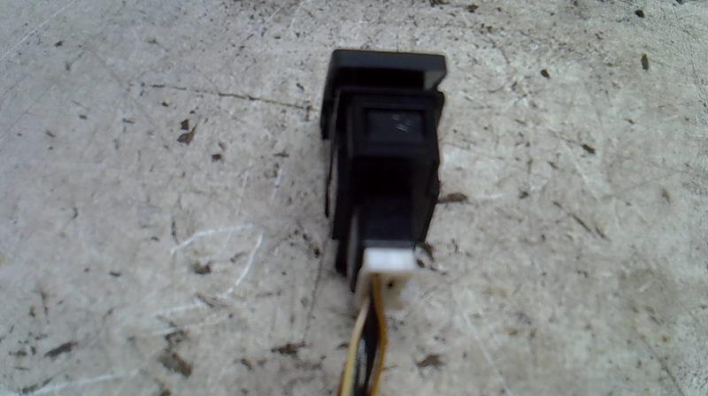 Bouton de warning OPEL AGILA B Essence - 1