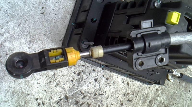 Cable levier de vitesses PEUGEOT 308 2 PHASE 1 Essence - 1