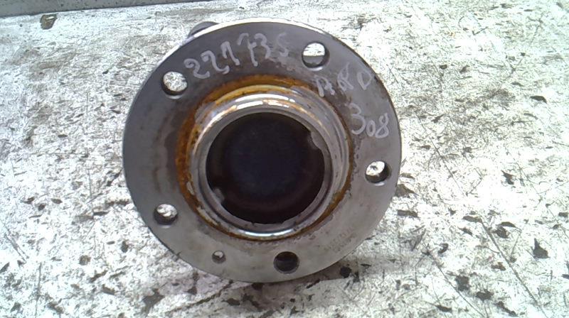 Moyeu arriere droit PEUGEOT 308 2 PHASE 1 Essence - 1