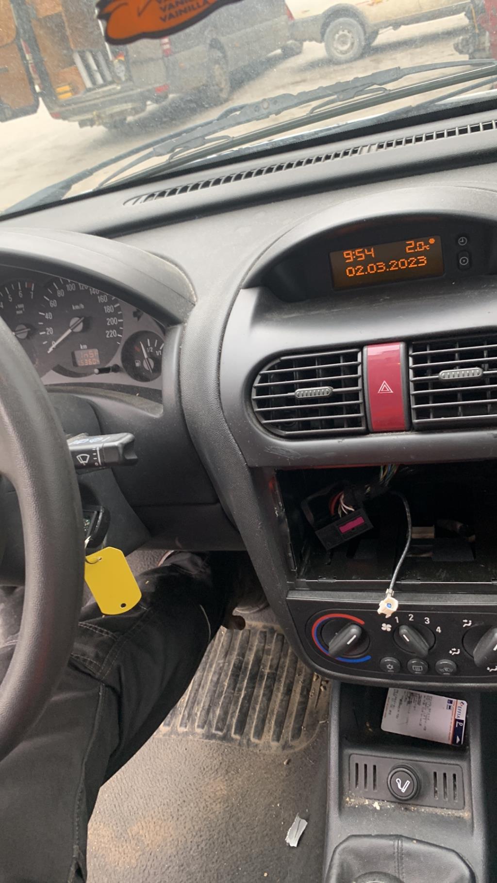 Boite de vitesses OPEL CORSA C PHASE 2 Essence - 1