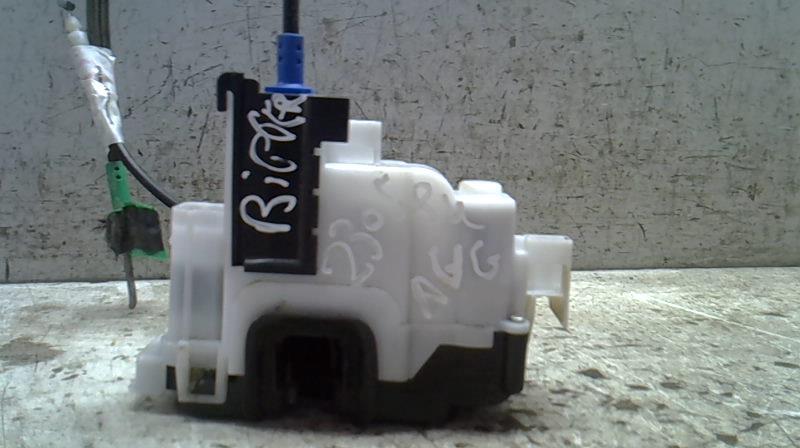 Serrure avant gauche PEUGEOT BIPPER Diesel - 1