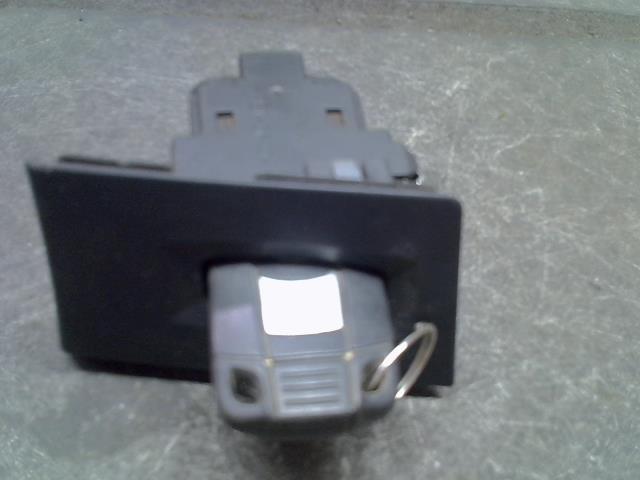 Lecteur de carte (neiman) BMW SERIE 3 E90 PHASE 1 Diesel - 1