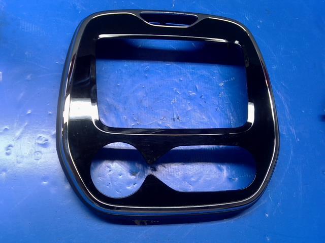 Console central (interieur plastique) RENAULT CAPTUR 1 PHASE 1 Diesel - 1