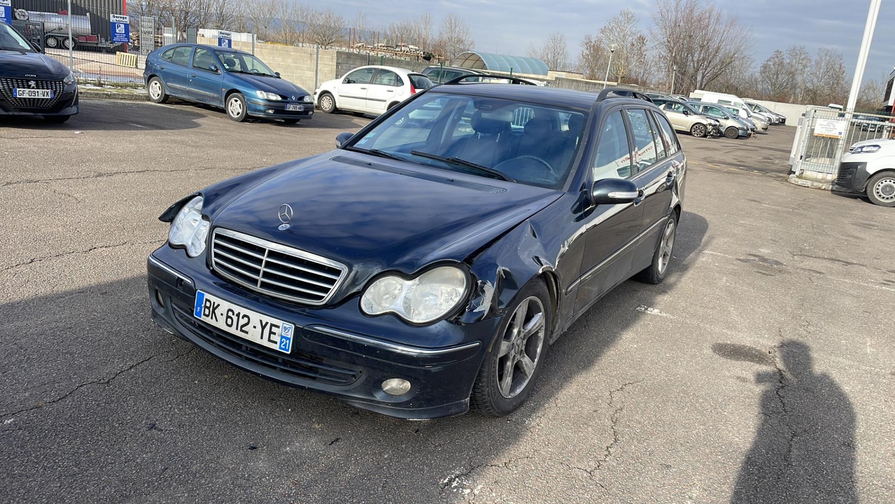 Moteur MERCEDES CLASSE C 203 PHASE 1 BREAK Diesel - 1