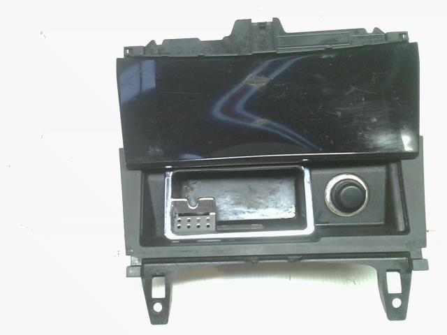 Cendrier MERCEDES CLASSE C 204 PHASE 2 BREAK Diesel - 1