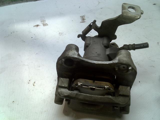 Etrier arriere gauche (freinage) LEXUS CT PHASE 1 Essence/Hybride - 1