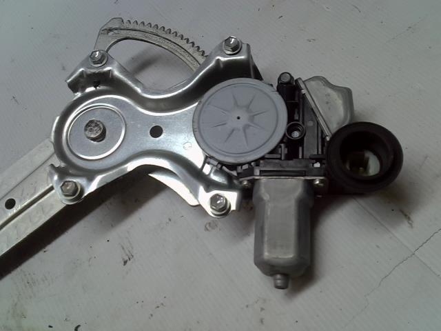 Leve vitre electrique avant droit LEXUS CT PHASE 1 Essence/Hybride - 1