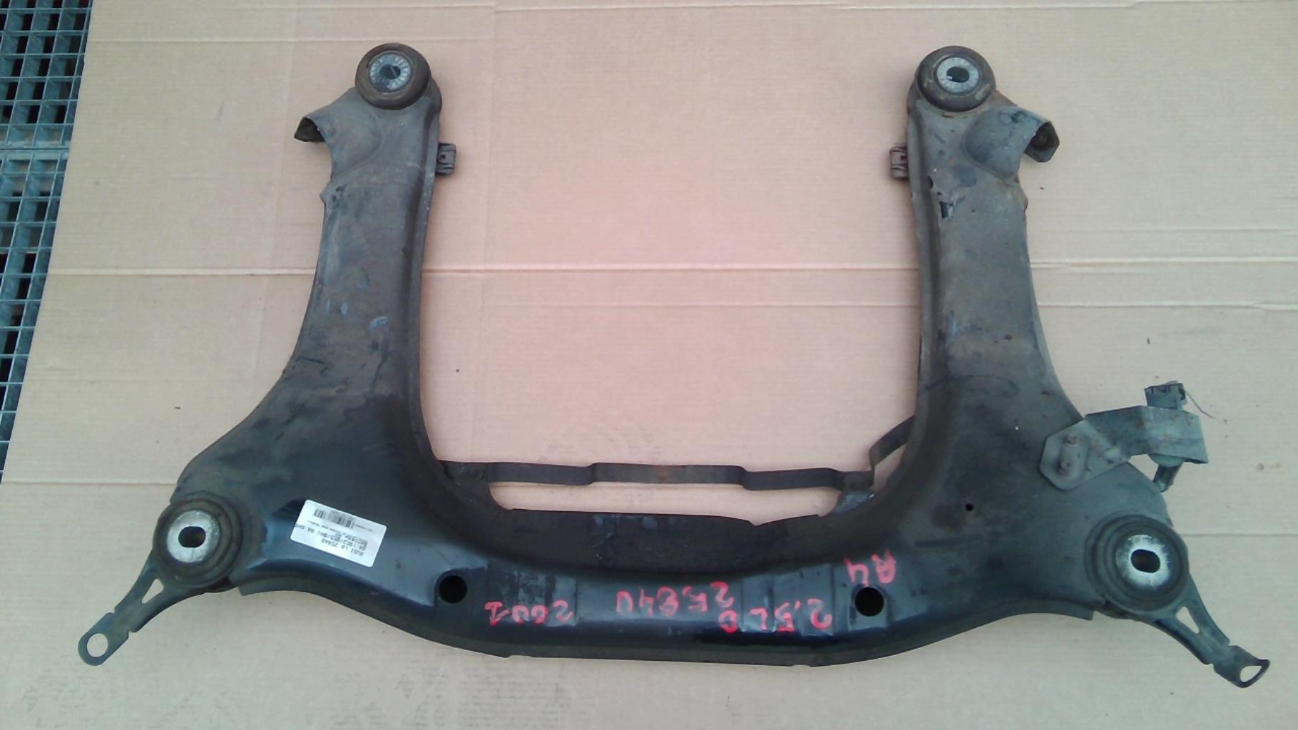 Berceau avant AUDI A4 2 AVANT PHASE 1 BREAK Diesel - 1