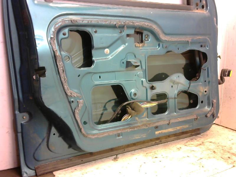 Porte avant gauche RENAULT KANGOO 1 PHASE 1 Diesel - 1