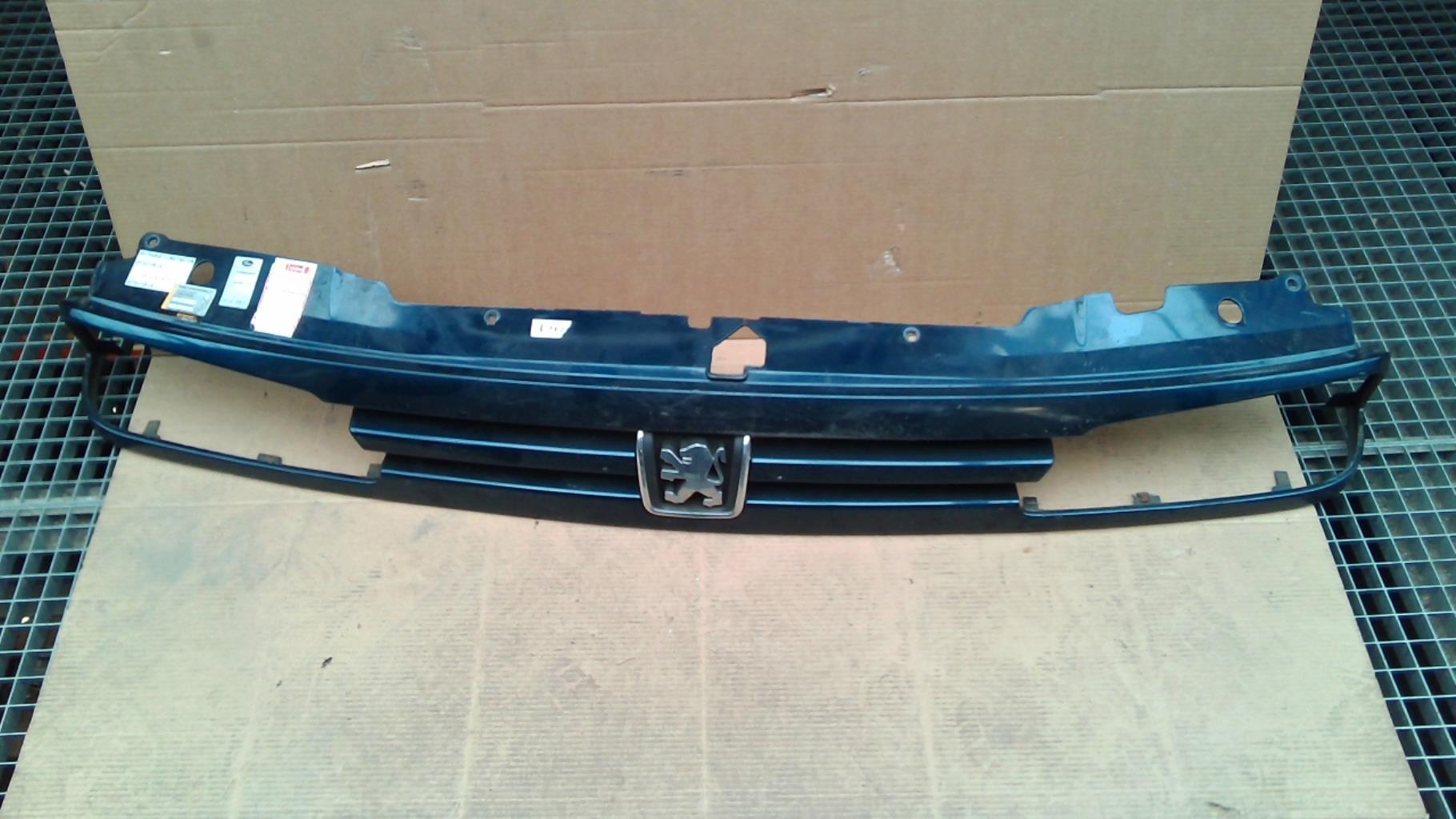 Calandre PEUGEOT 806 PHASE 1 Diesel - 1