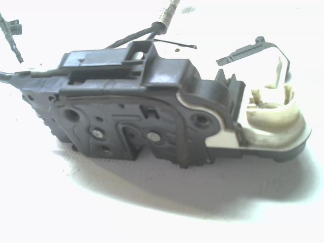 Serrure avant gauche VOLKSWAGEN GOLF 7 PHASE 1 BREAK Diesel - 1